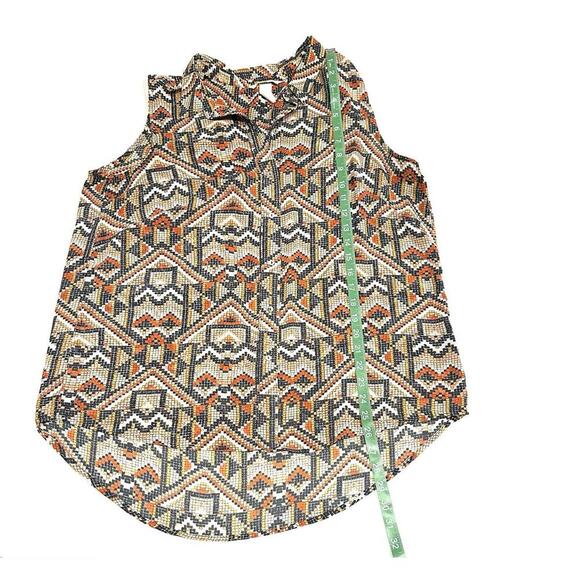 H&M Wonens Blouse Top Button Up Sleeveless Geometric Pattern Multicolor Size 12 - Picture 9 of 12